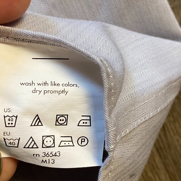 Calvin Klein Slim Fit Men's Dress Shirt Performance Non Iron Size 16 - Picture 4 of 4